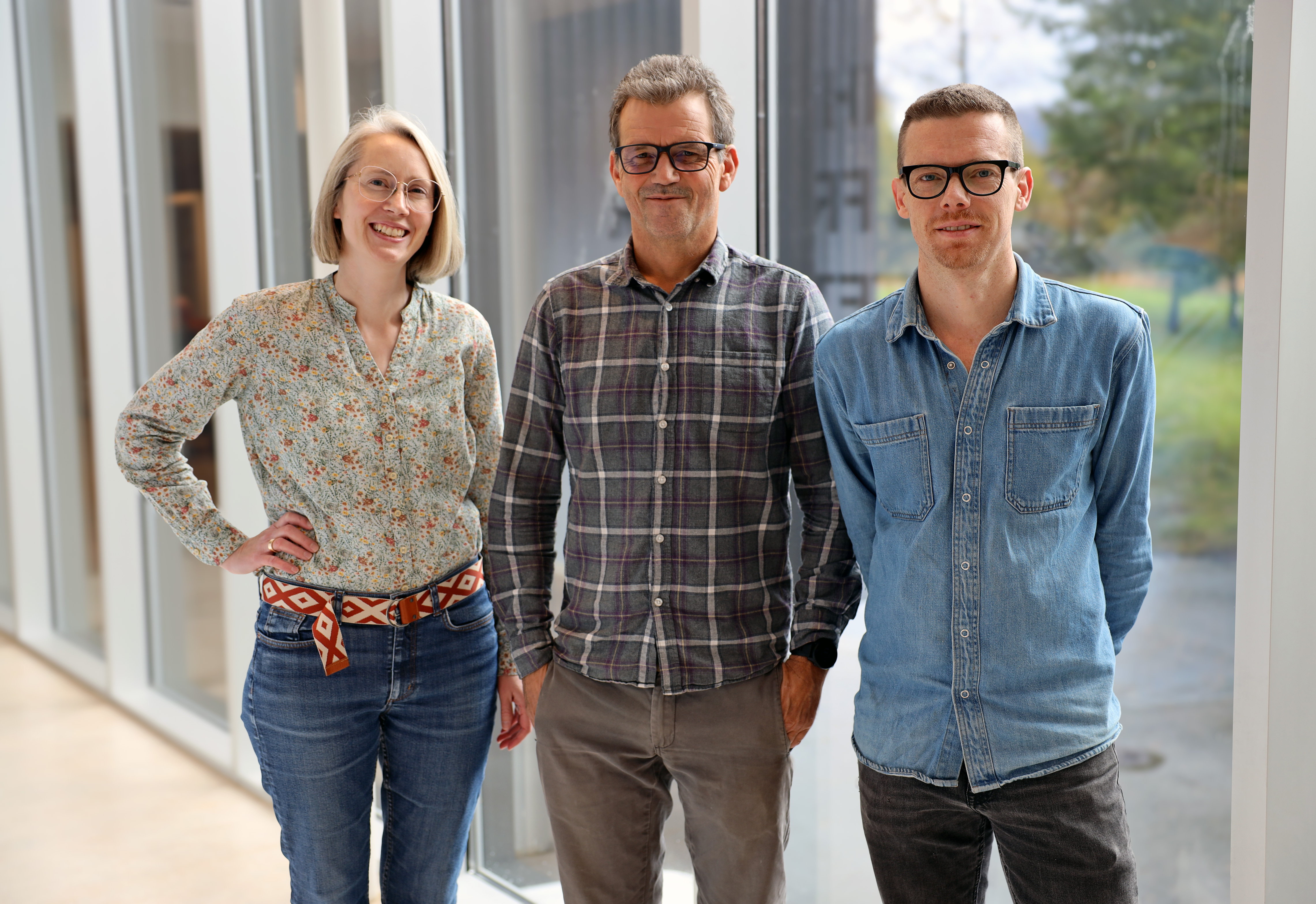 Randi Neteland, Stig J. Helset og Tor Arne Haugen ved HVO.