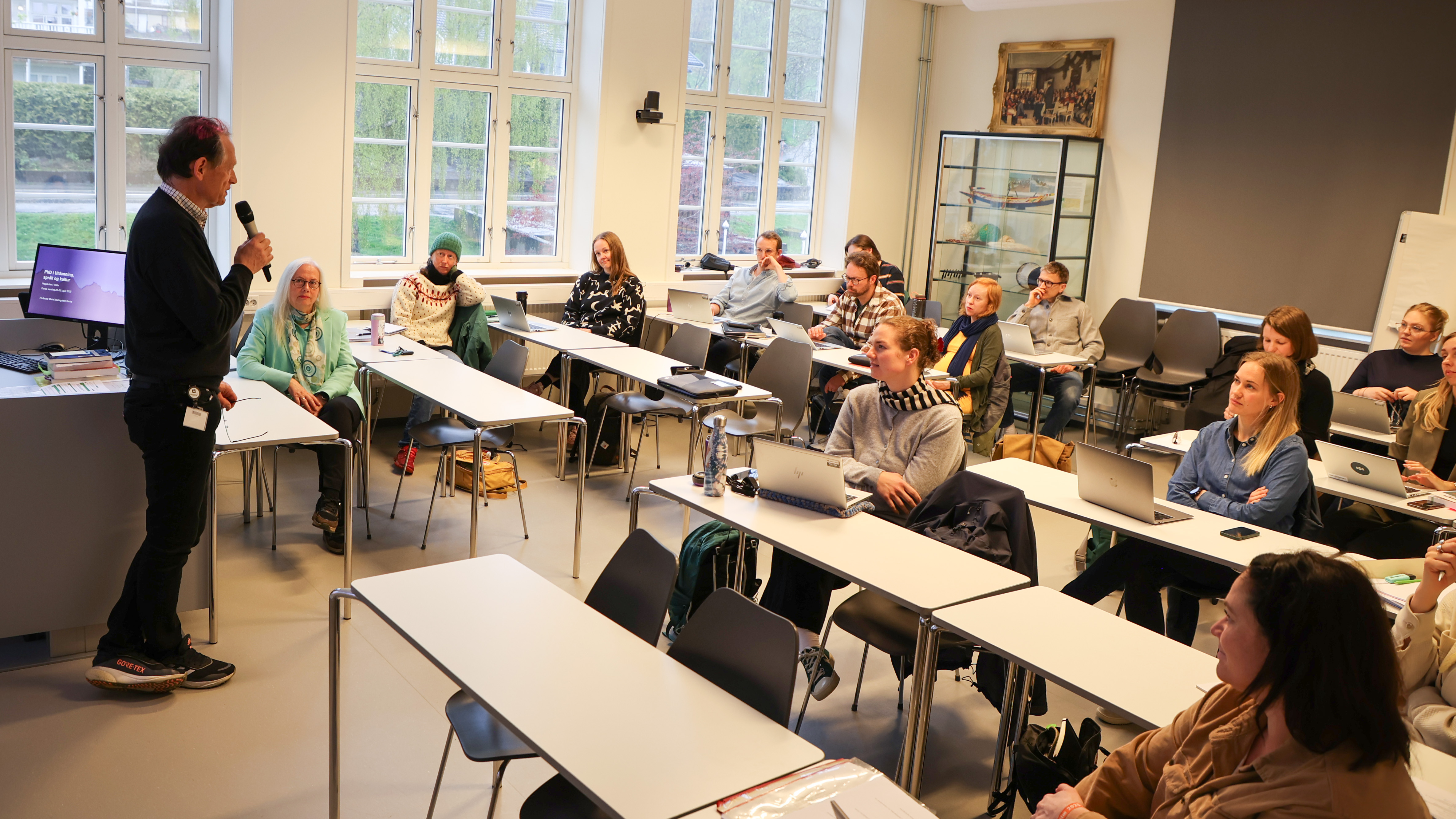 Professor Per Halse &oslash;nskte velkommen som leiar for det nye ph.d.-programmet.