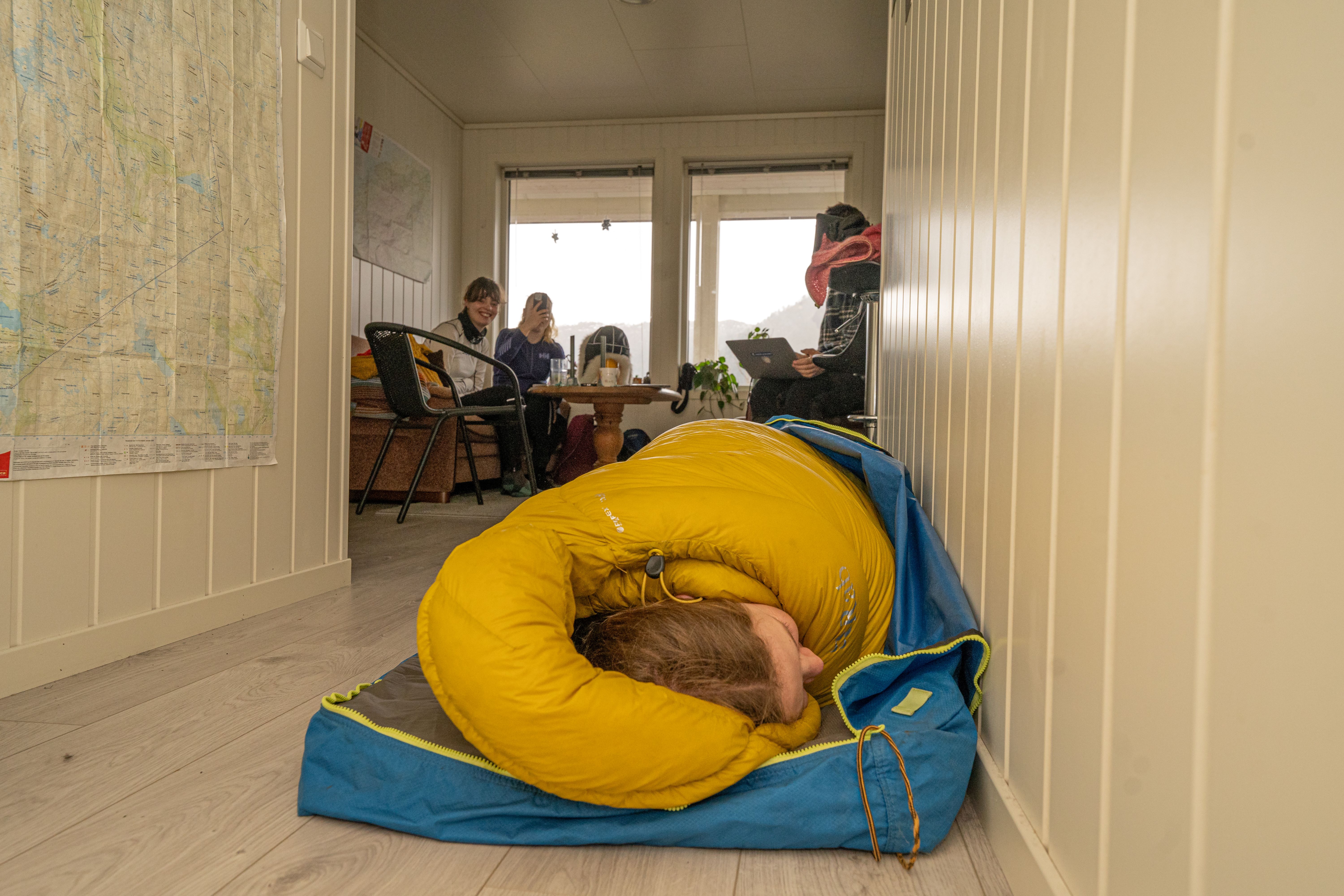 Student &oslash;ver p&aring; &aring; sove i sovepose