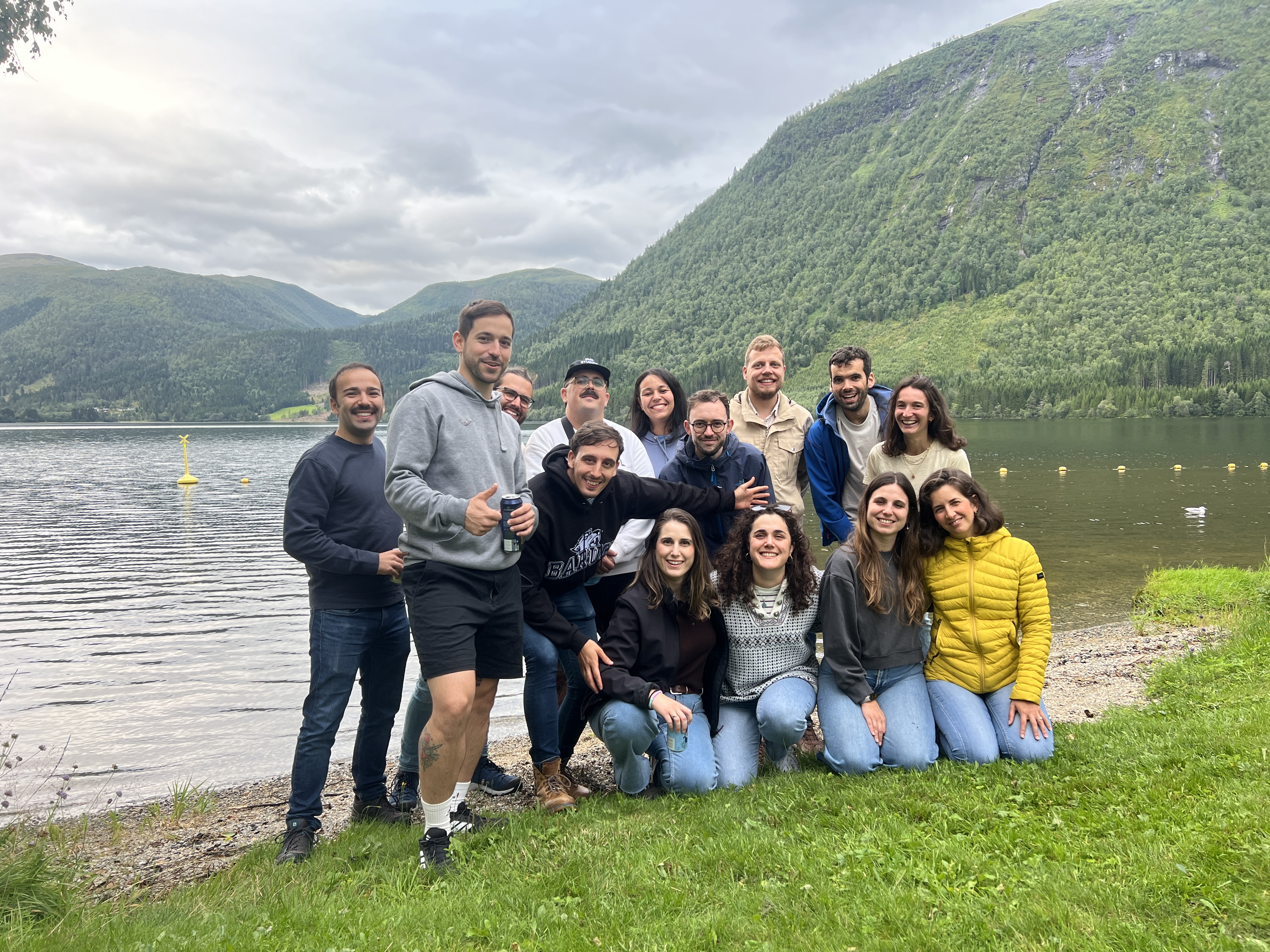 International student reunion visits &Aring;rneset.