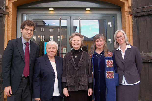 7d630782915f477297abcb969cab8a04