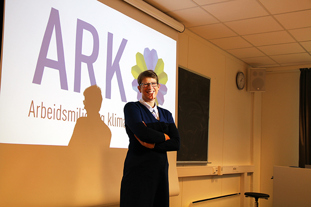 db678688fff83bb0d29ae40c99dbe777