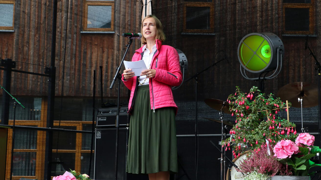 Iselin Nybø