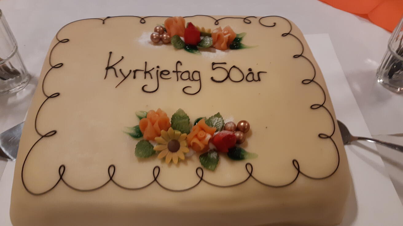 Kyrkjefag 50 år - kaka