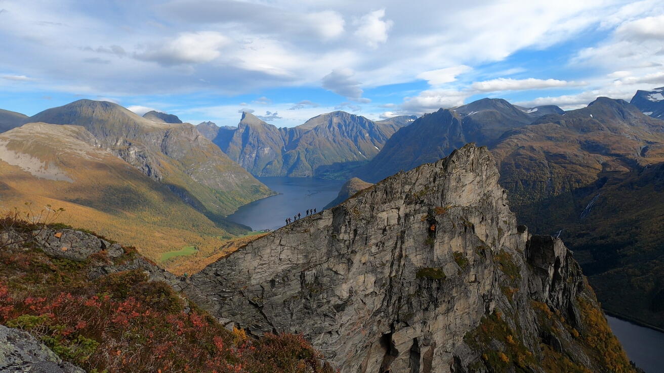 Bachelorgradsstudiet i Friluftsliv og naturguide ved Høgskulen i Volda på tur