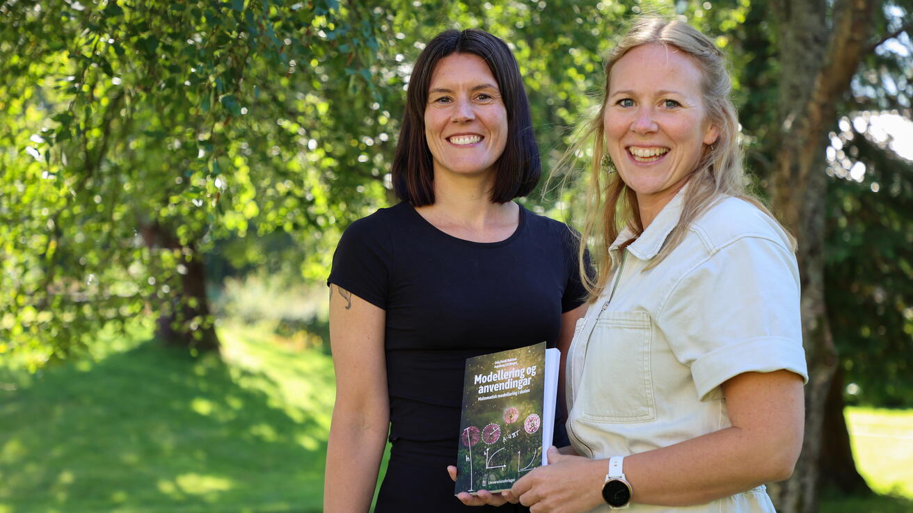 F&oslash;rsteamanuensane Oda Heidi Bolstad og Ingeborg Katrin Lid Berget ved H&oslash;gskulen i Volda.