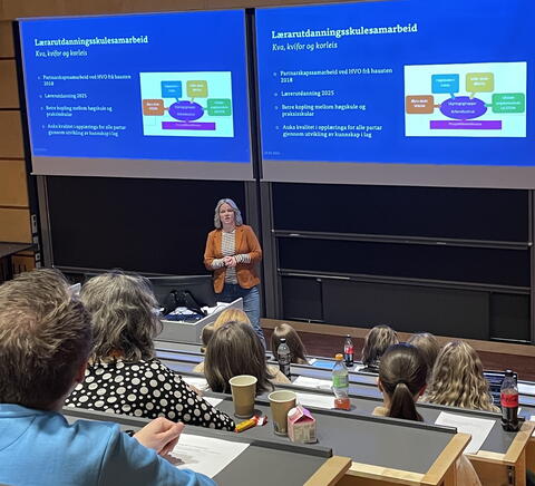 Gunhild Ver&aring;s Grimstad &oslash;nskjer velkomen til samlinga og informerer om LU-samarbeidet